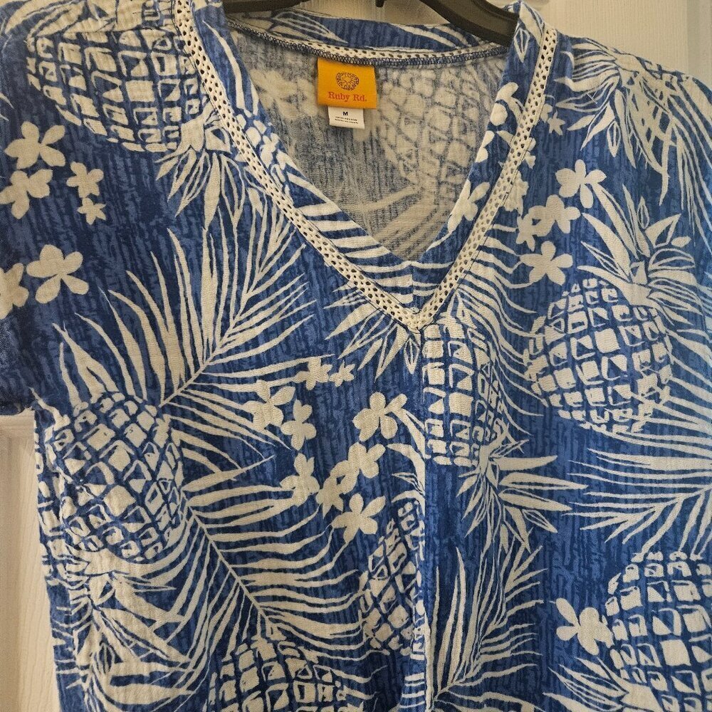 Ruby Boho Vacay tropical 100% cotton Floral blue white shirt tie front M